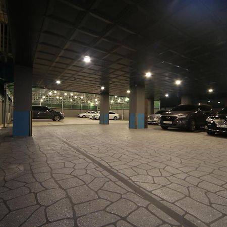 The Stone Bridge Hotel Sasang Busan Exterior foto