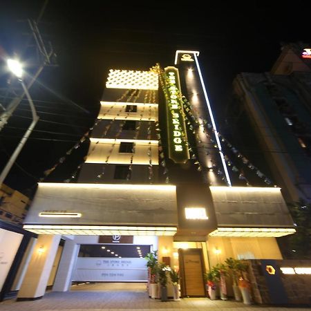 The Stone Bridge Hotel Sasang Busan Exterior foto