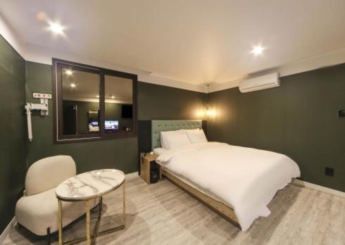 The Stone Bridge Hotel Sasang Busan Exterior foto