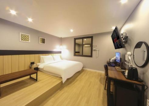 The Stone Bridge Hotel Sasang Busan Exterior foto