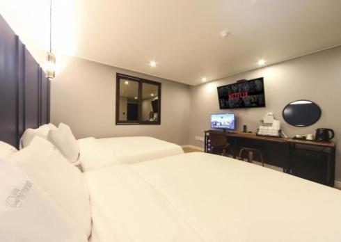 The Stone Bridge Hotel Sasang Busan Exterior foto